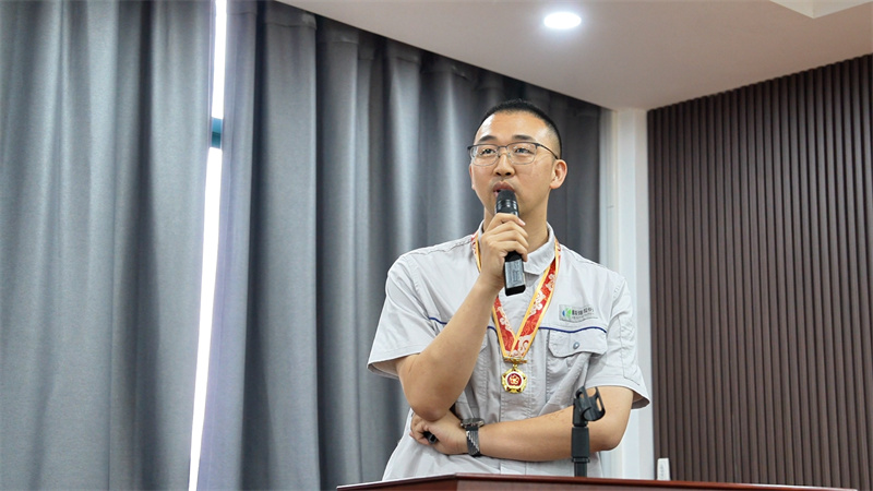 第一階段班組長(zhǎng)能力提升表彰會(huì)議圓滿結(jié)束9